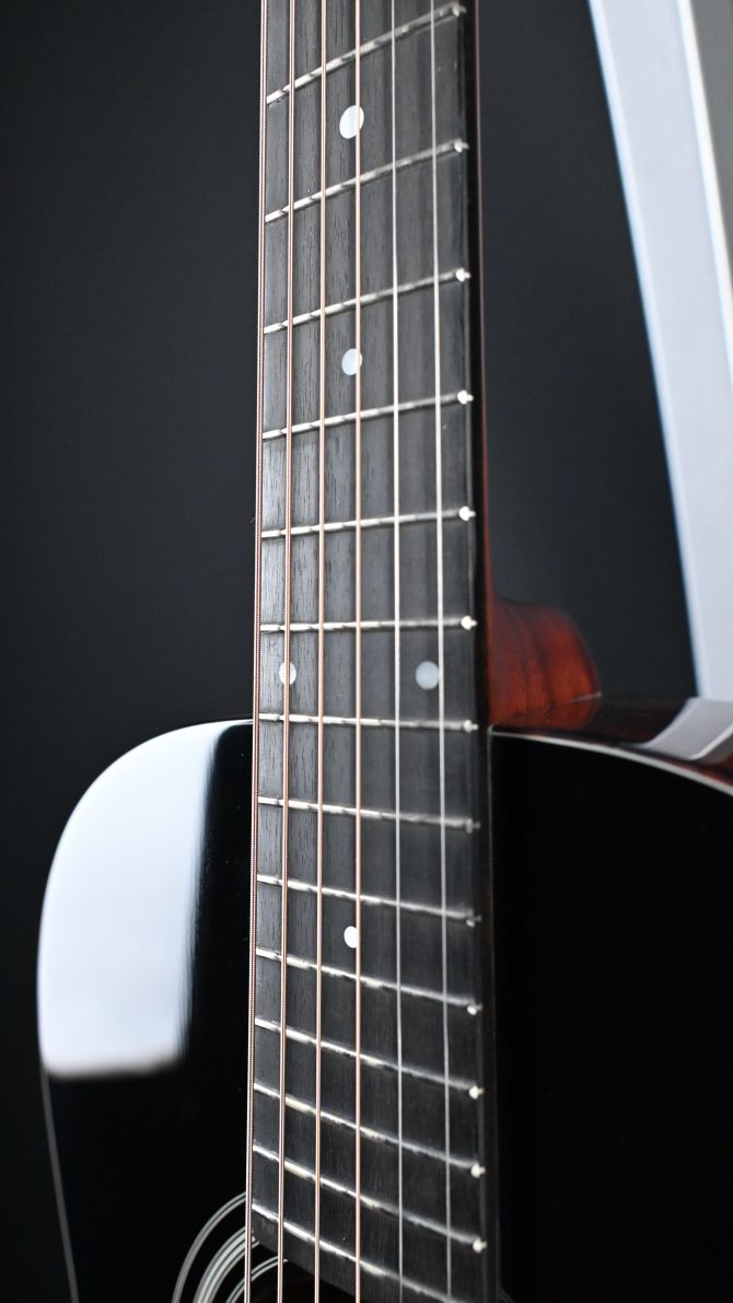 Eastman E1P Deluxe Sunburst Parlor Acoustic Guitar #720