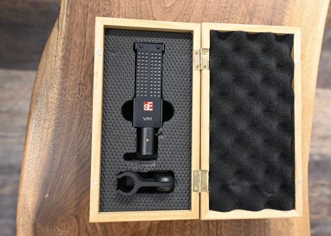 sE Electronics Voodoo VR1 Passive Ribbon Microphone