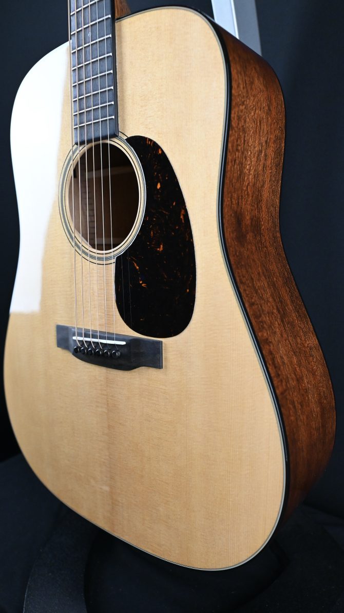 Martin Standard Series D-18 Dreadnought #390