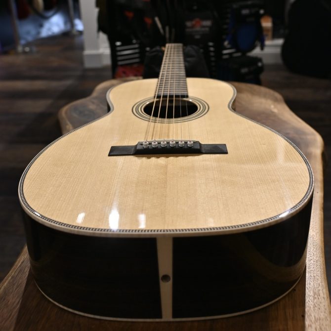 Martin 012-28 Modern Deluxe Acoustic Guitar #837