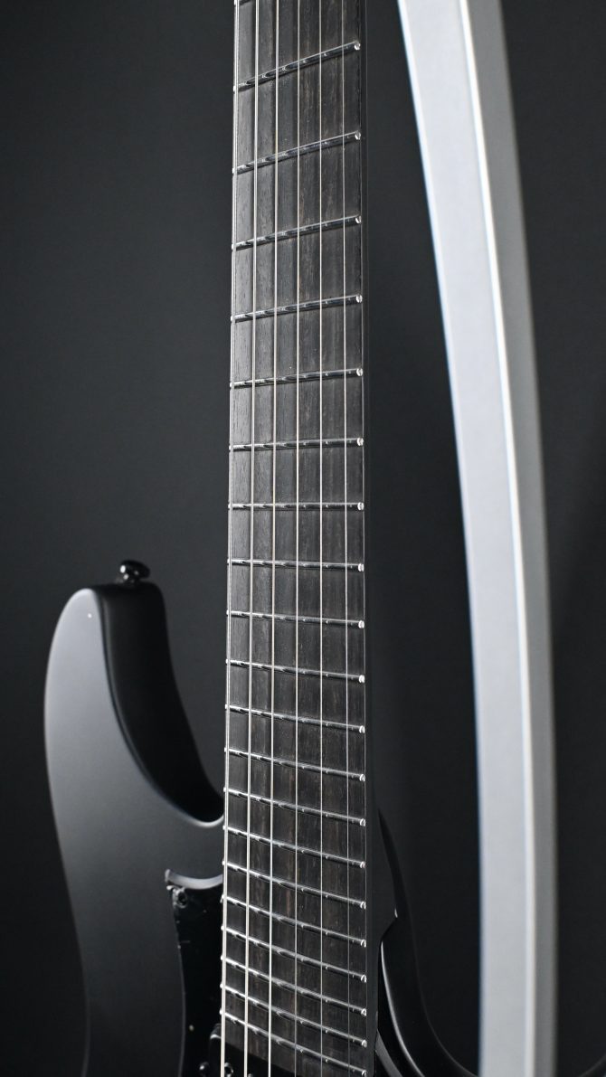 Ibanez Iron Label Series AZ41B1-BKF Black Flat #687