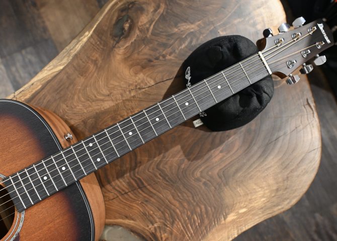 Ibanez AAD54E-OMH Open Pore Mahogany Sunburst #741