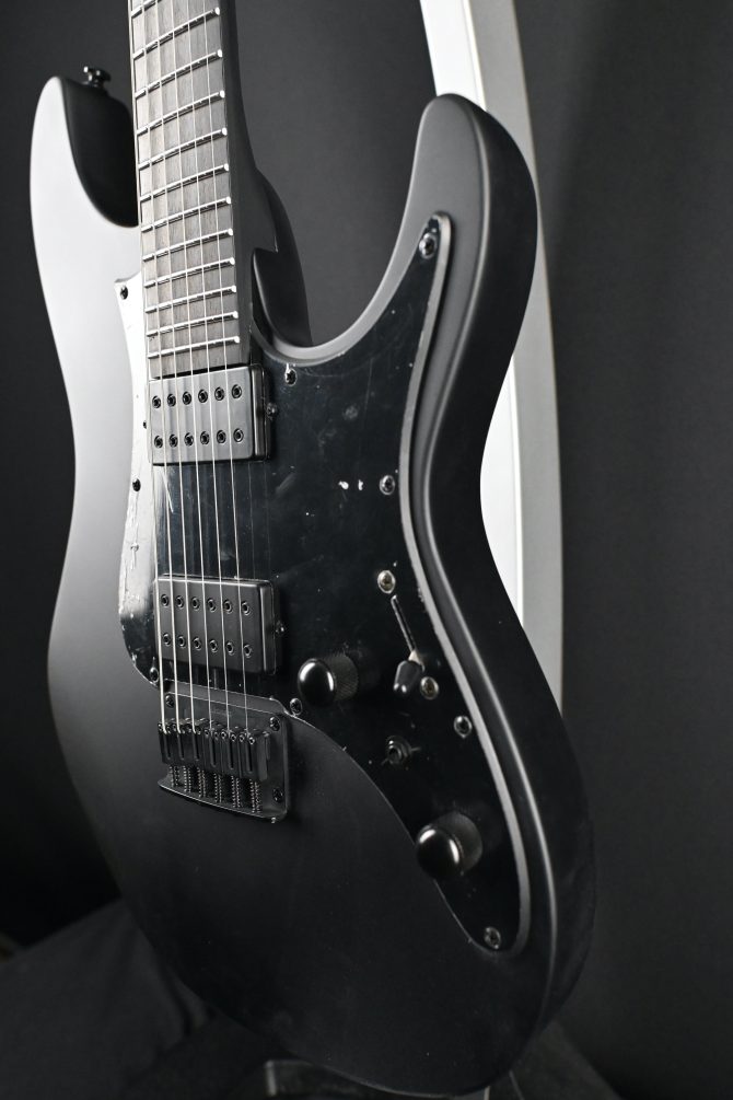 Ibanez Iron Label Series AZ41B1-BKF Black Flat #687