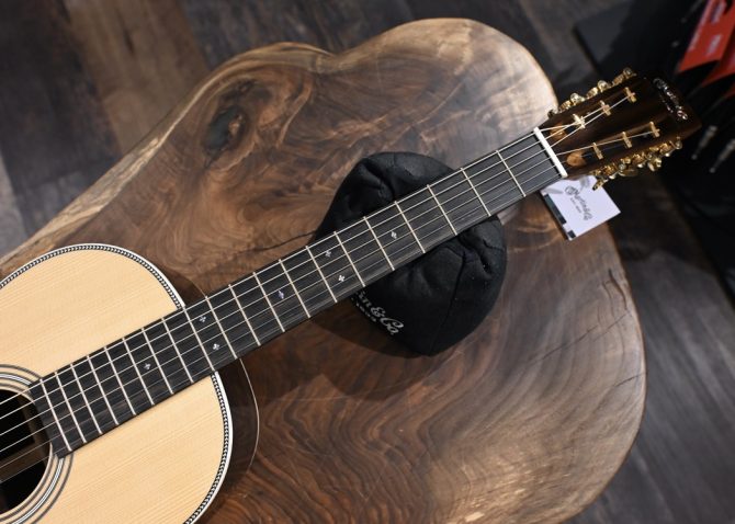 Martin 012-28 Modern Deluxe Acoustic Guitar #837