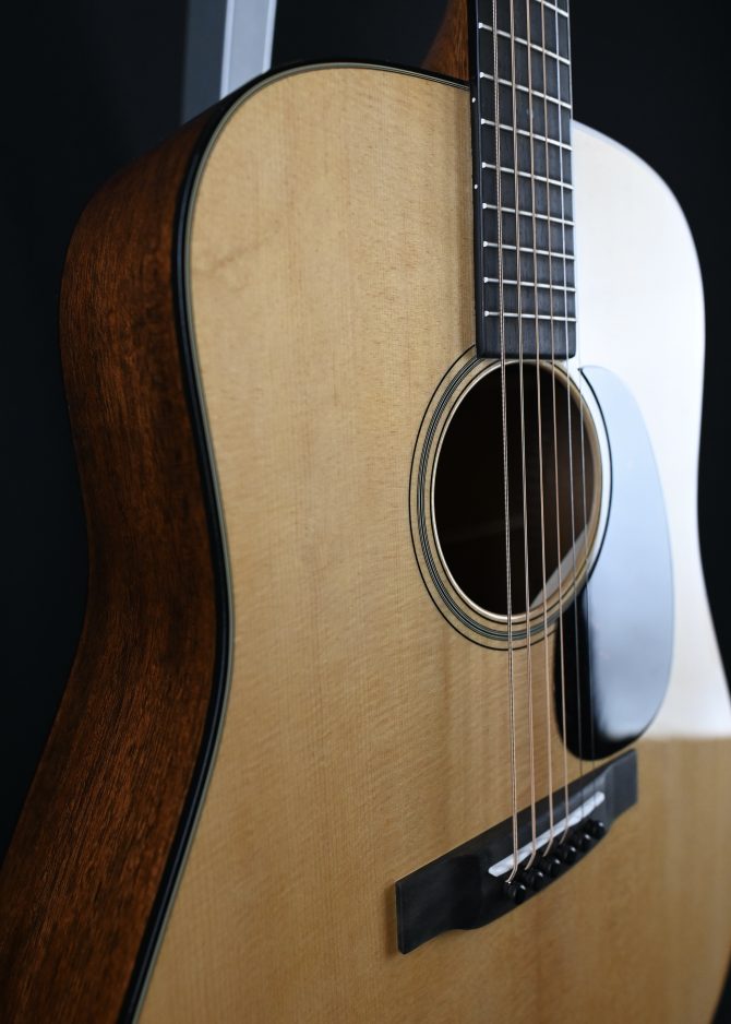 Martin Standard Series D-18 Dreadnought #390