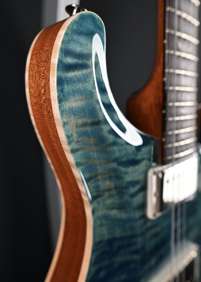 PRS Hollowbody II Piezo Faded Blue Jean 2024