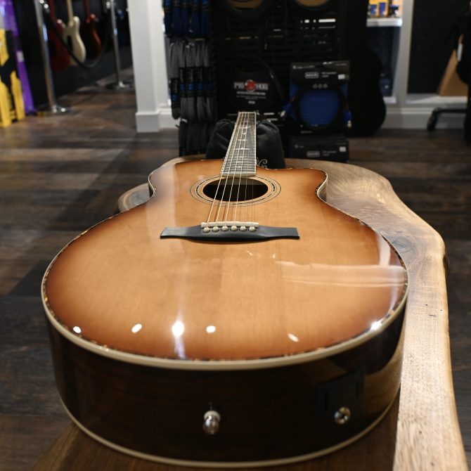 PRS SE Angelus A40E Tobacco Sunburst #106