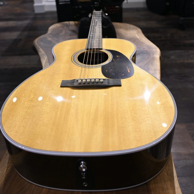 Martin 000-13E Retro Walnut Acoustic Guitar #947