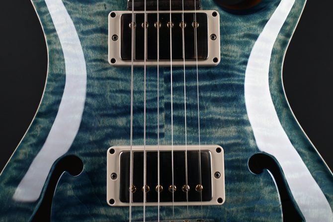 PRS Hollowbody II Piezo Faded Blue Jean 2024
