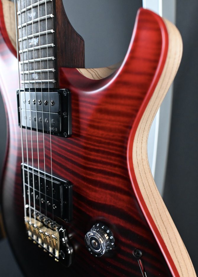 PRS Wood Library Custom 24 Piezo 10-Top Fire Red Gray Black Fade #606
