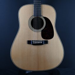 Martin D-28 Dreadnought Acoustic 2020