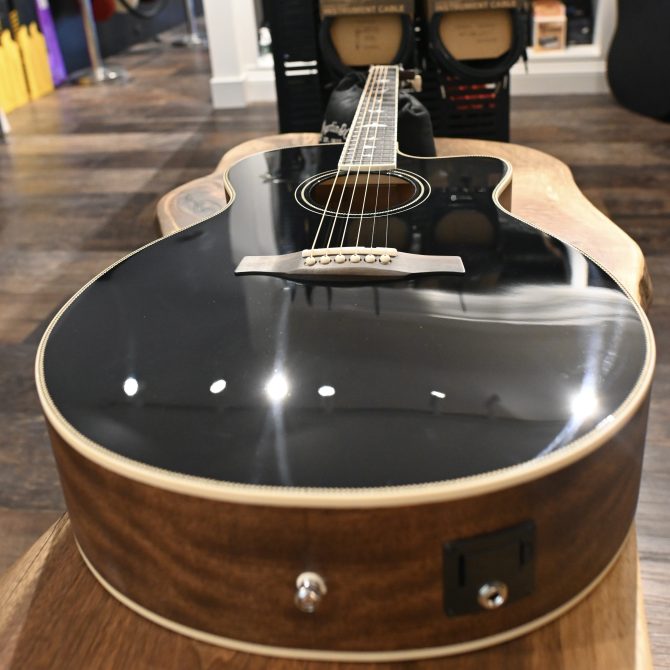 PRS SE Angelus A20E Black Top #547