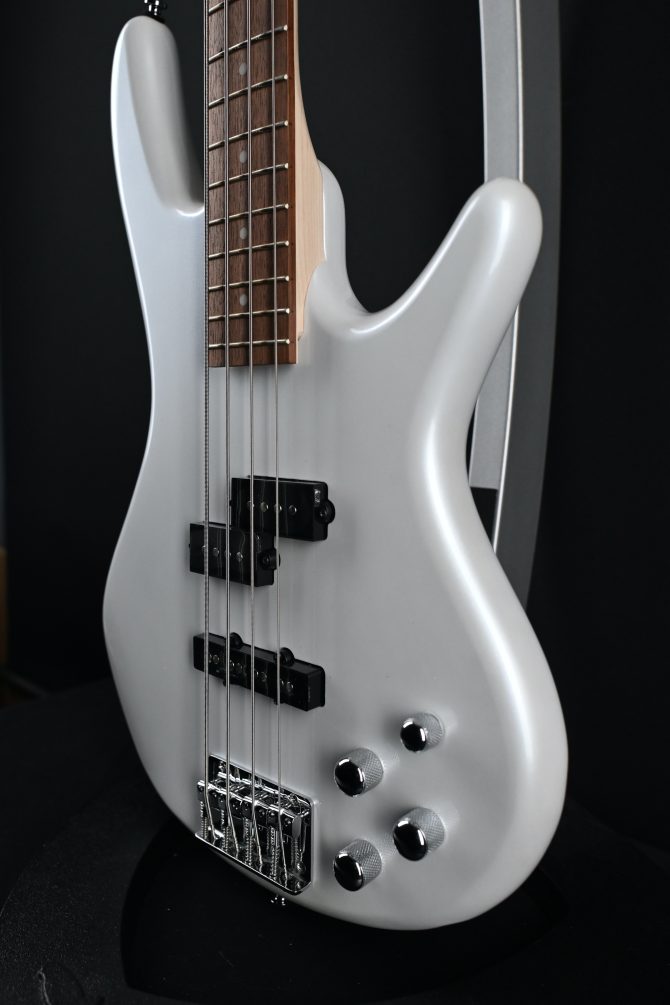 Ibanez GSR200-PW Gio Series Pearl White #293