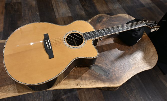 PRS SE Angelus A60E Natural #246