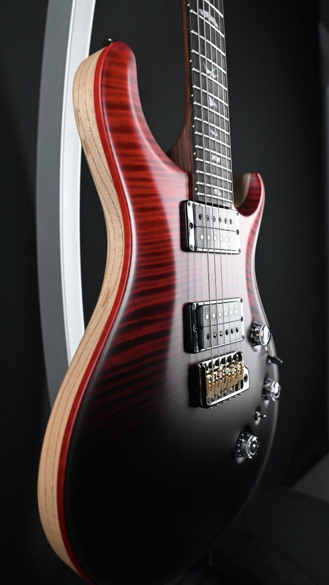 PRS Wood Library Custom 24 Piezo 10-Top Fire Red Gray Black Fade #606