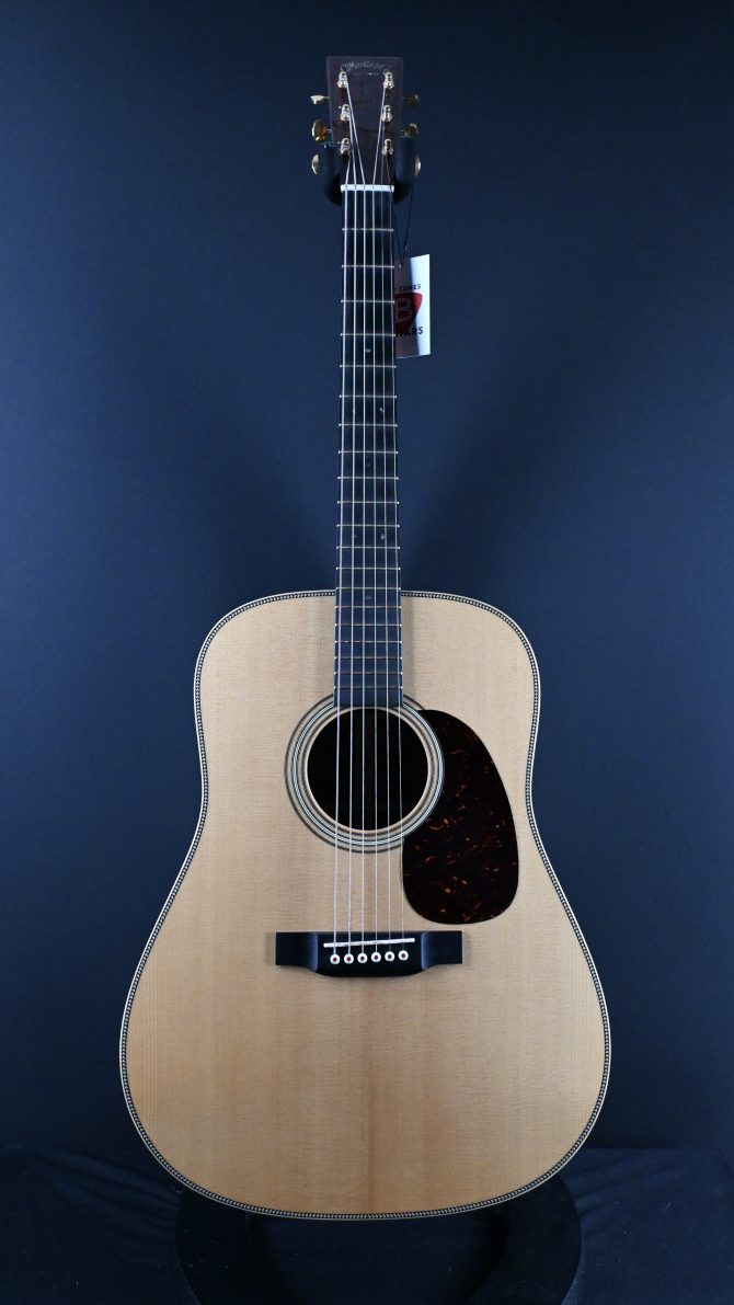 Martin D-28 Dreadnought Acoustic 2020