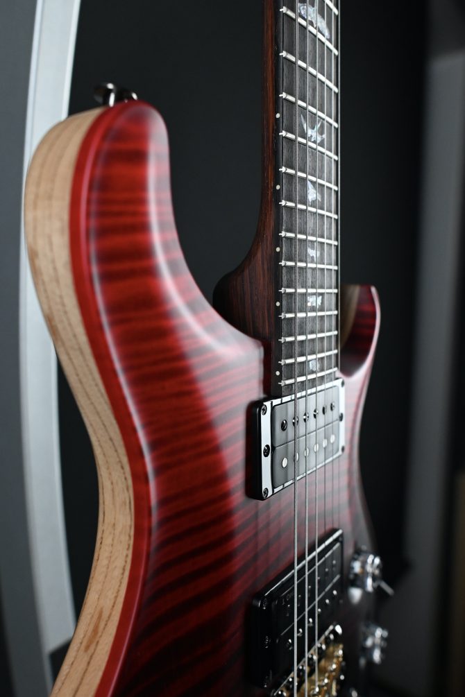 PRS Wood Library Custom 24 Piezo 10-Top Fire Red Gray Black Fade #606