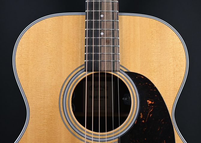 Martin 000-13E Retro Walnut Acoustic Guitar #947