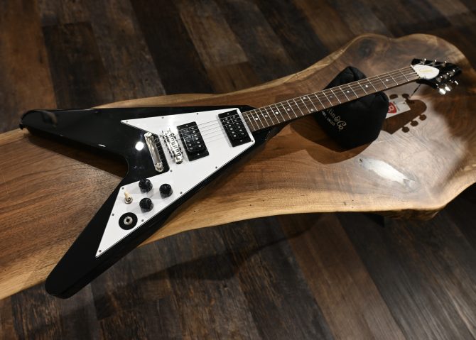 Epiphone Kirk Hammett 1979 Flying V Ebony 2025
