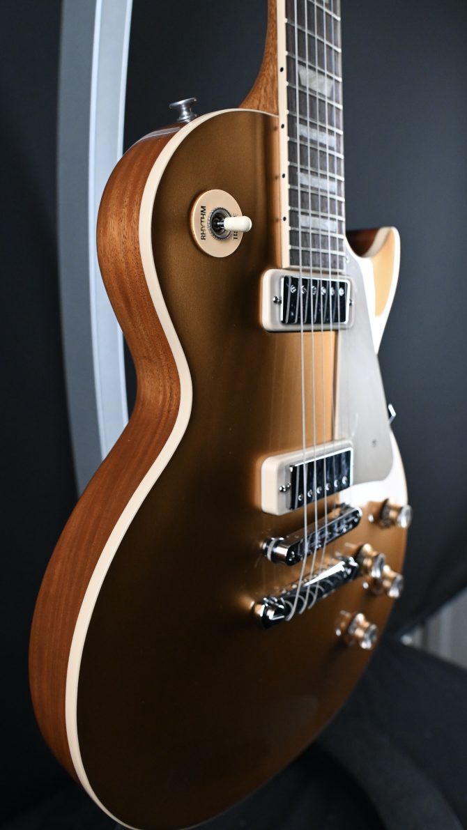 Gibson LEs Paul 70's Deluxe Gold Top 2025