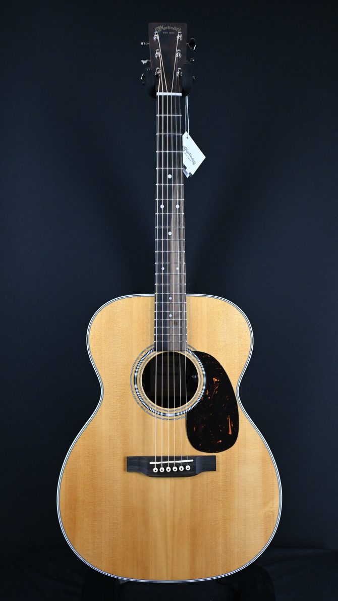 Martin 000-13E Retro Walnut Acoustic Guitar #947