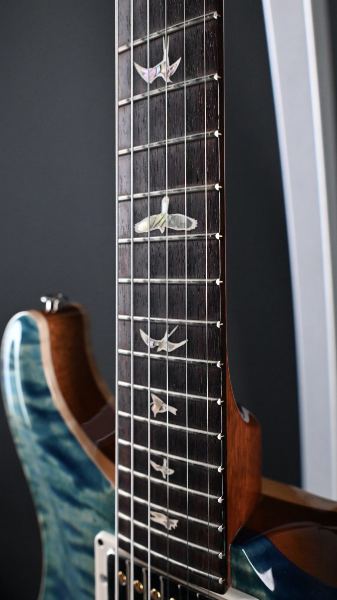 PRS Hollowbody II Piezo Faded Blue Jean 2024