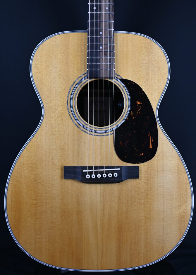 Martin 000-13E Retro Walnut Acoustic Guitar #947