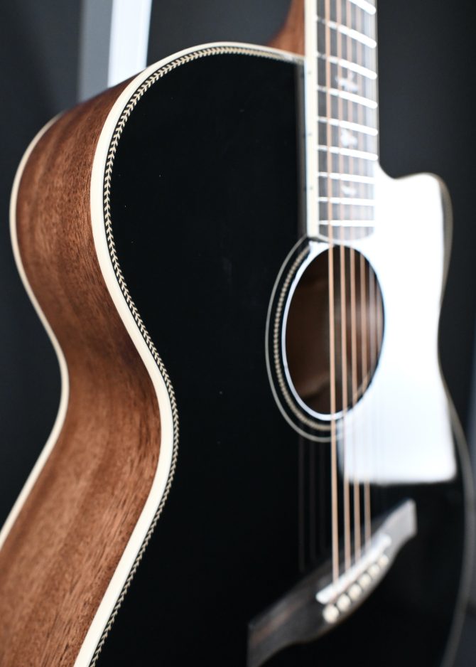 PRS SE Angelus A20E Black Top #547