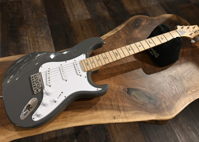 PRS SE Silver Sky Maple Overland Gray 2024