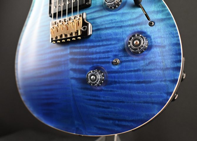 PRS Wood Library Custom 24 Piezo 10-Top Blue Fade #067