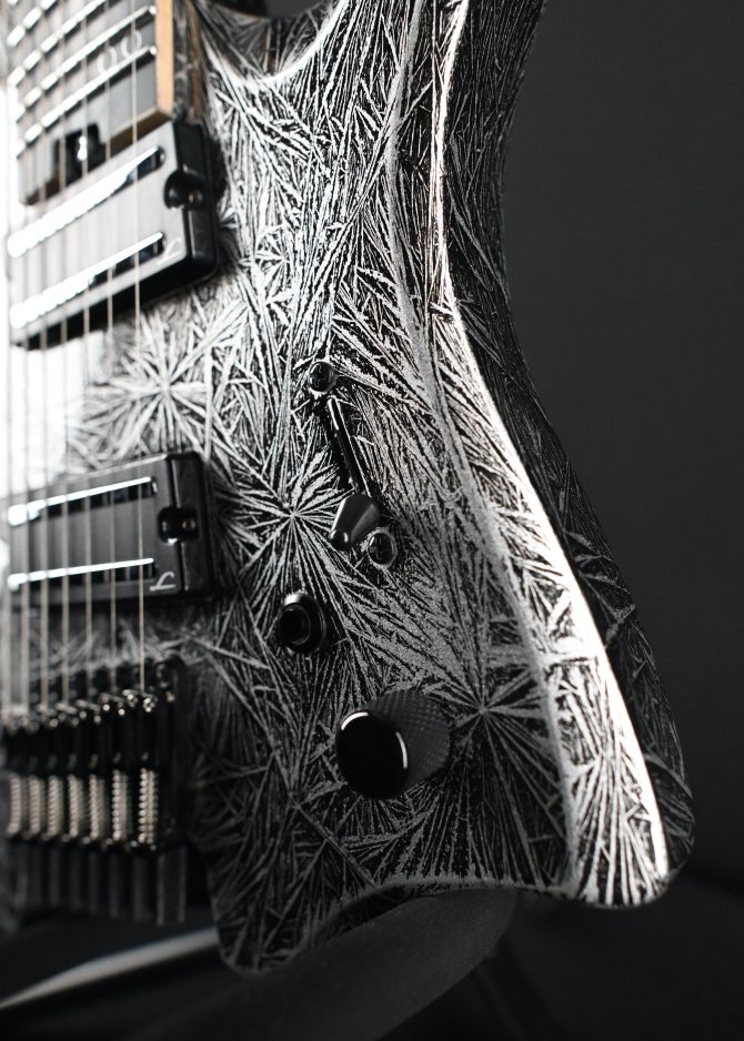 Legator Revenant Series R7F-BI Black Ice #034