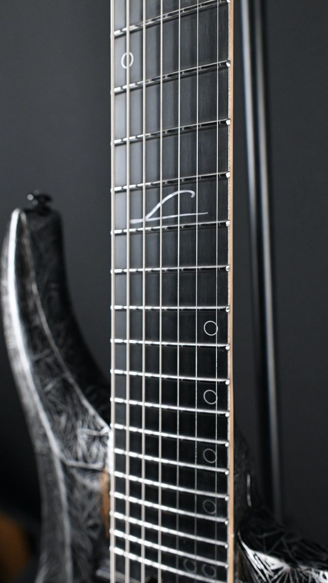 Legator Revenant Series R7F-BI Black Ice #034