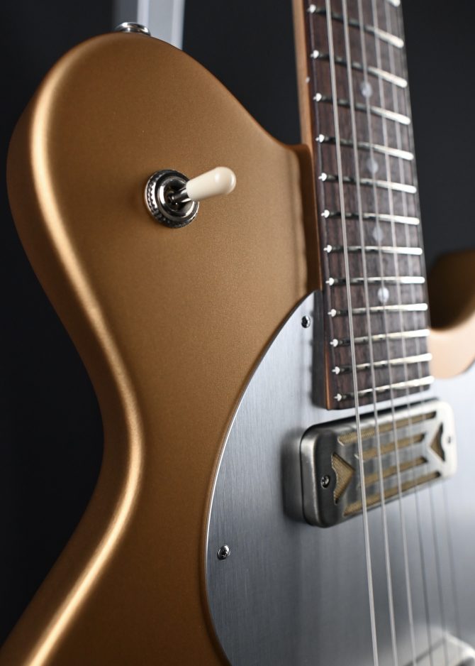 Eastman Fullertone Offset '62 Gold #208