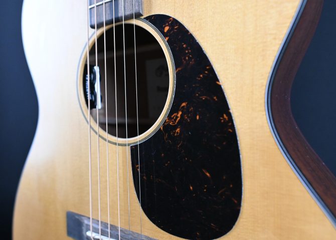 Martin 000-10E Retro Acoustic Guitar #121