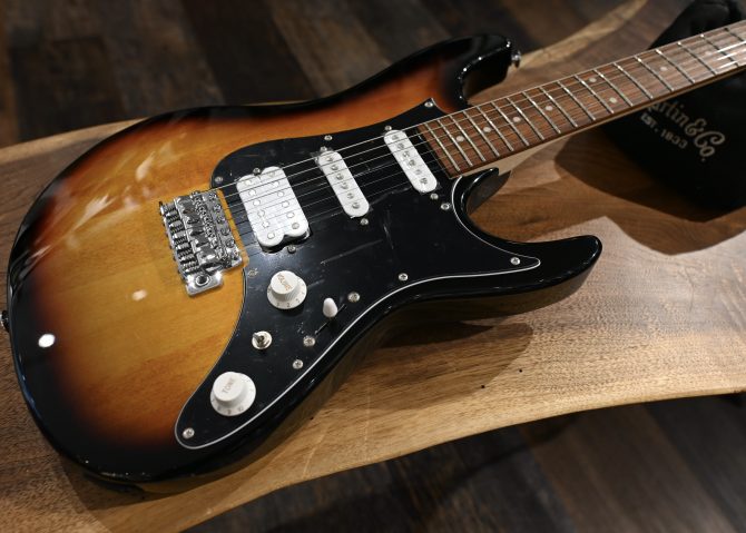 Ibanez AZES40B-TSN Three Tone Sunburst #818