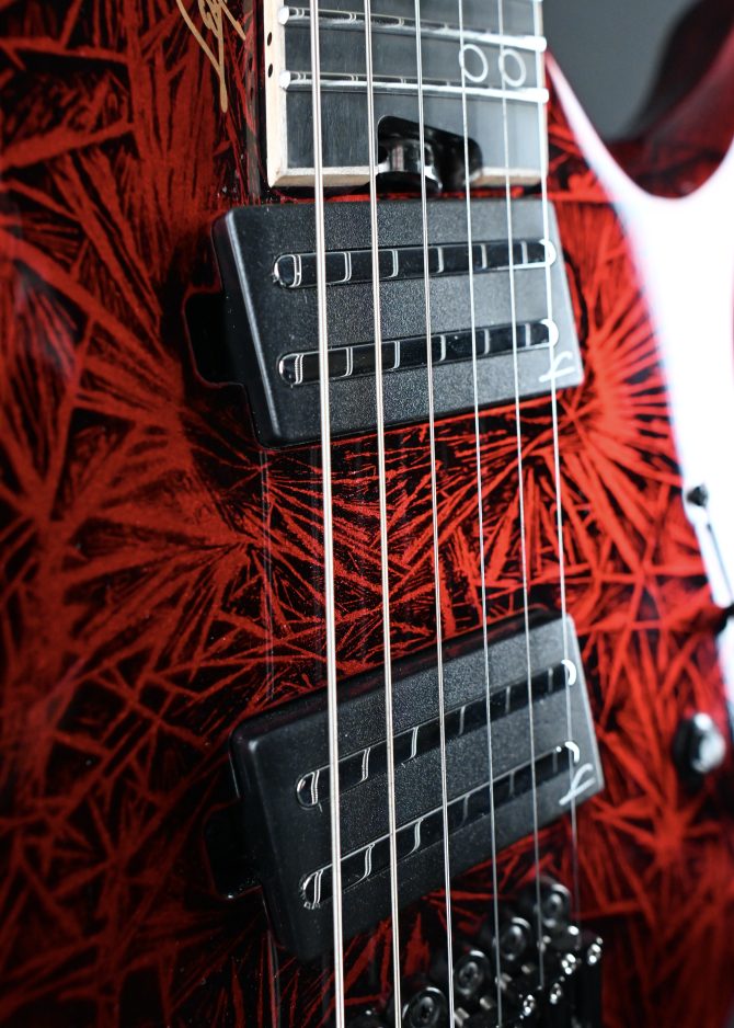 Legator Revenant Series R6F-BM Bloody Mary #007