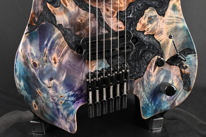 Legator Ghost GX6F-CL Coral Headless Multi-Scale #180
