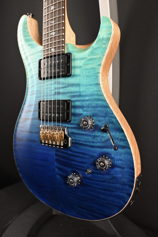 PRS Wood Library Custom 24 Piezo 10-Top Blue Fade #067