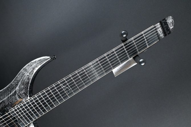 Legator Revenant Series R7F-BI Black Ice #034