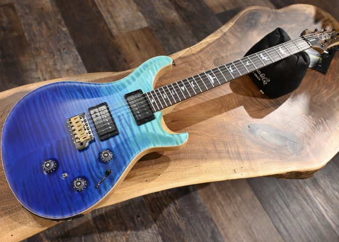 PRS Wood Library Custom 24 Piezo 10-Top Blue Fade #067