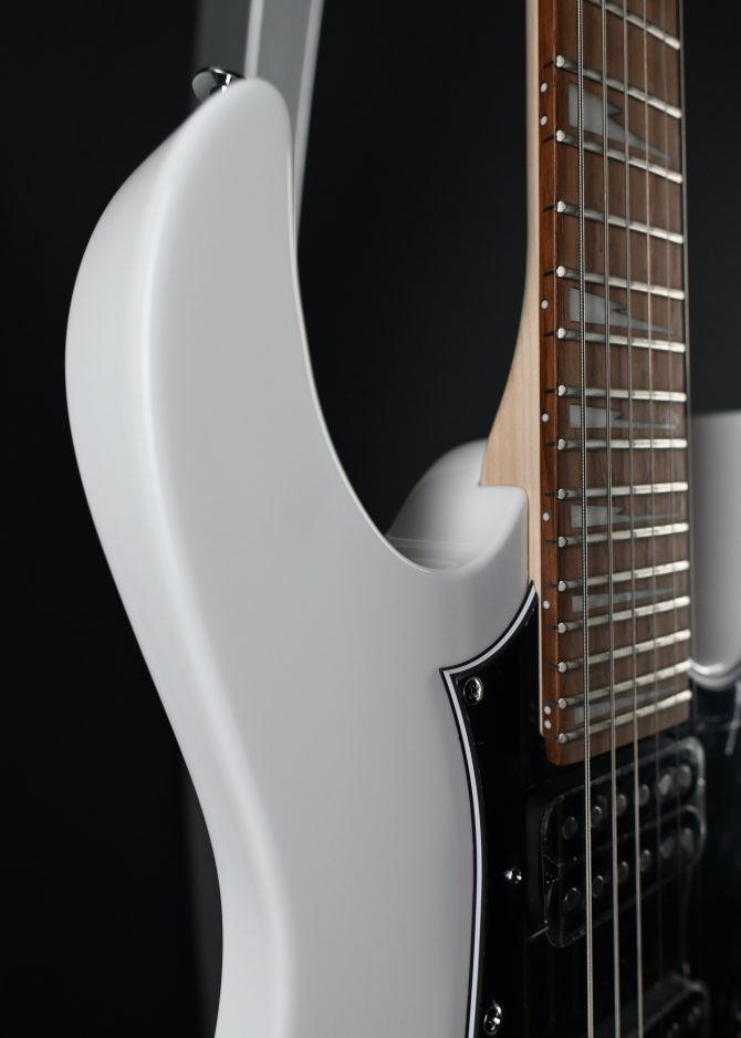Ibanez Mikro Series GRGM21-WH White #077