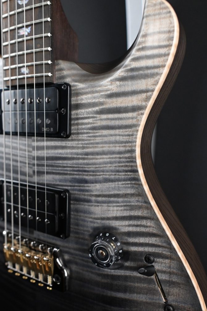 PRS Wood Library Custom 24 Piezo 10-Top Gray Black Fade with Charcoal Back #605