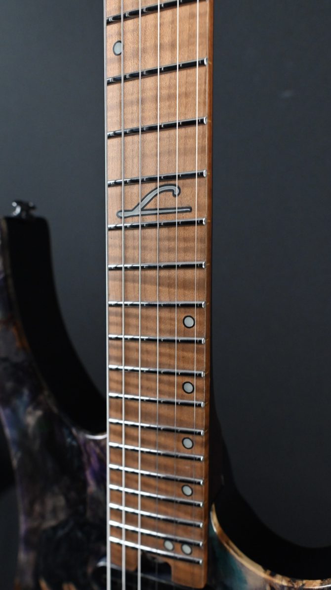 Legator Ghost GX6F-CL Coral Headless Multi-Scale #180