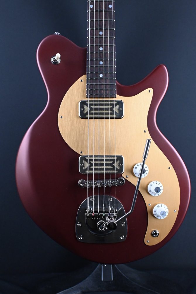 Eastman Fullertone Offset '62 Dakota Red #373