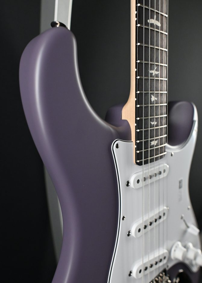 PRS Silver Sky Rosewood Black Plum Satin #044