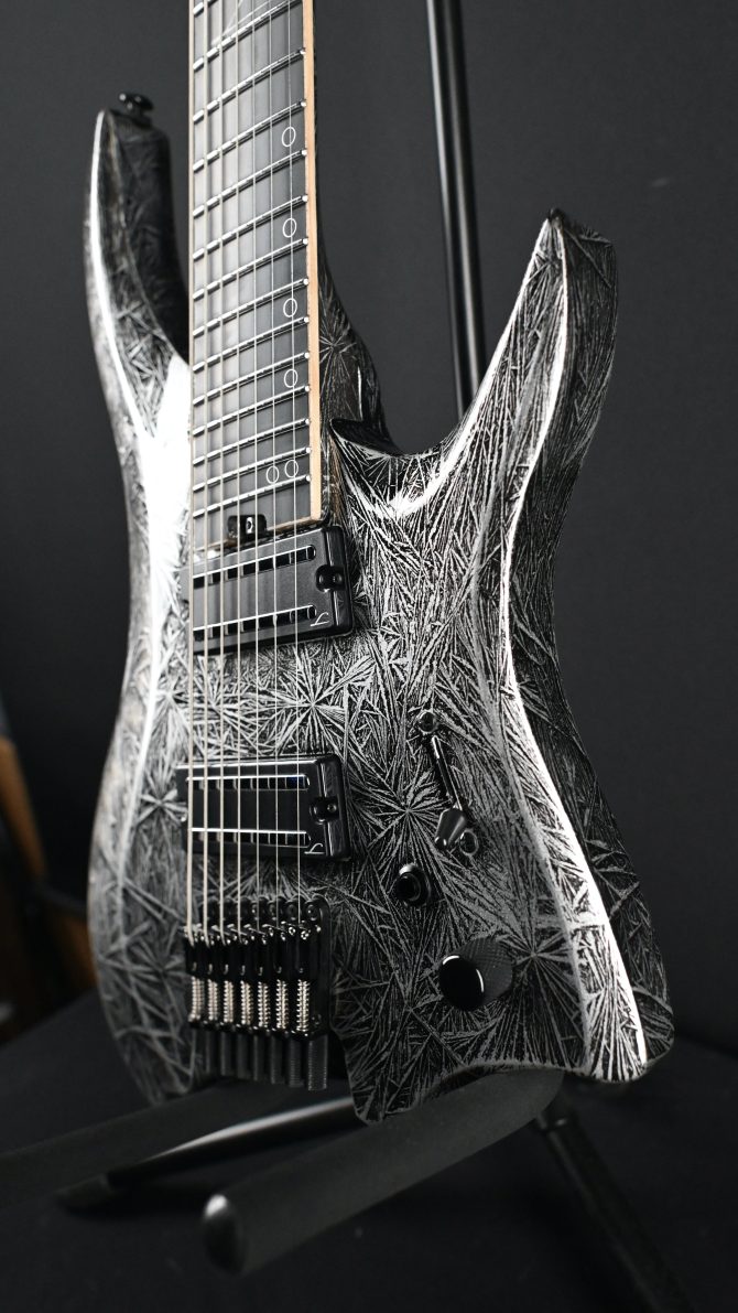 Legator Revenant Series R7F-BI Black Ice #034