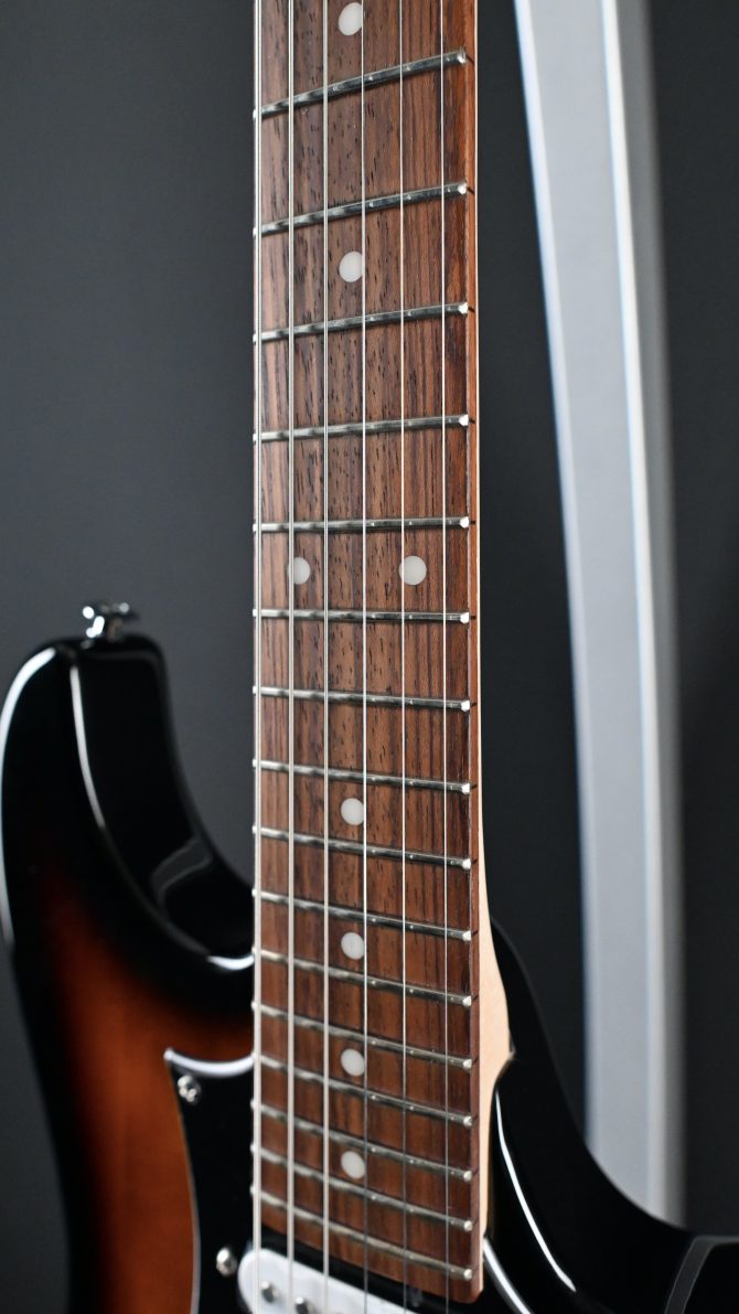 Ibanez AZES40B-TSN Three Tone Sunburst #818