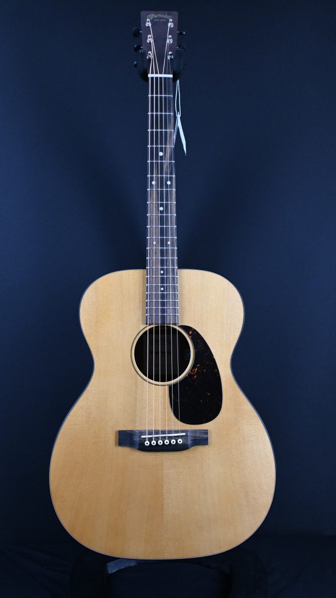 Martin 000-10E Retro Acoustic Guitar #121