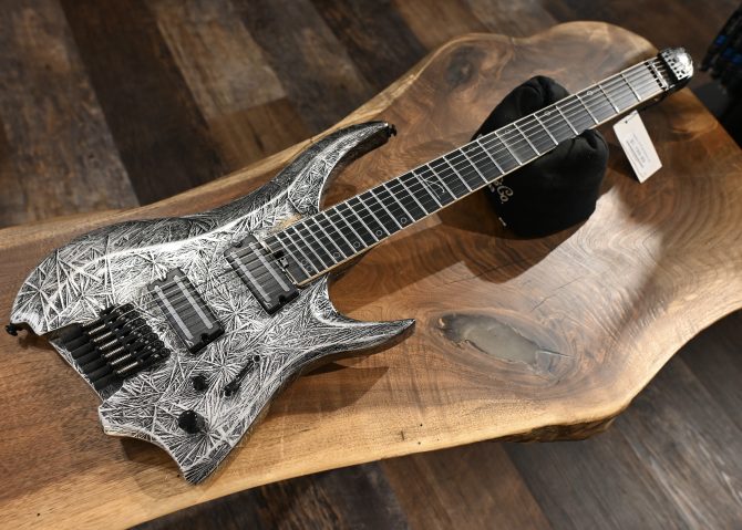 Legator Revenant Series R7F-BI Black Ice #034