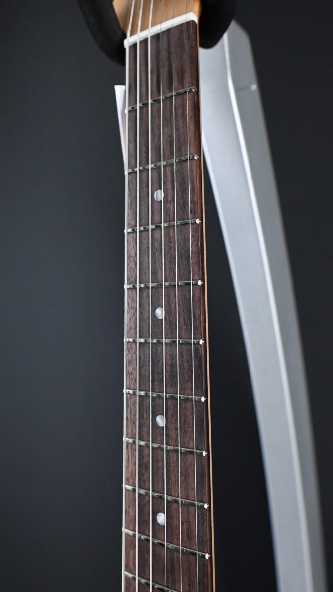 Eastman Fullertone Offset '62 Gold #208